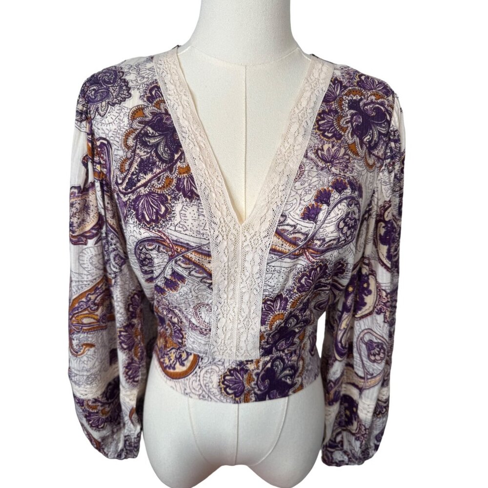 2//$30 NWT Band Of The Free XS Bohemian Paisley Blouse Full Sleeves